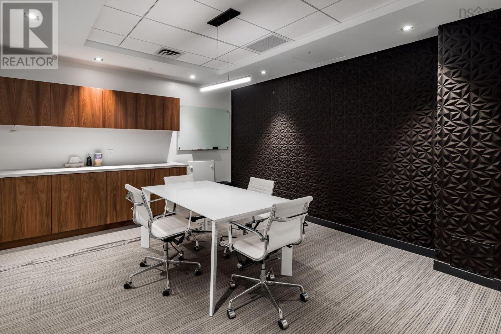 Property 37 of 46 of 908 1650 Granville St