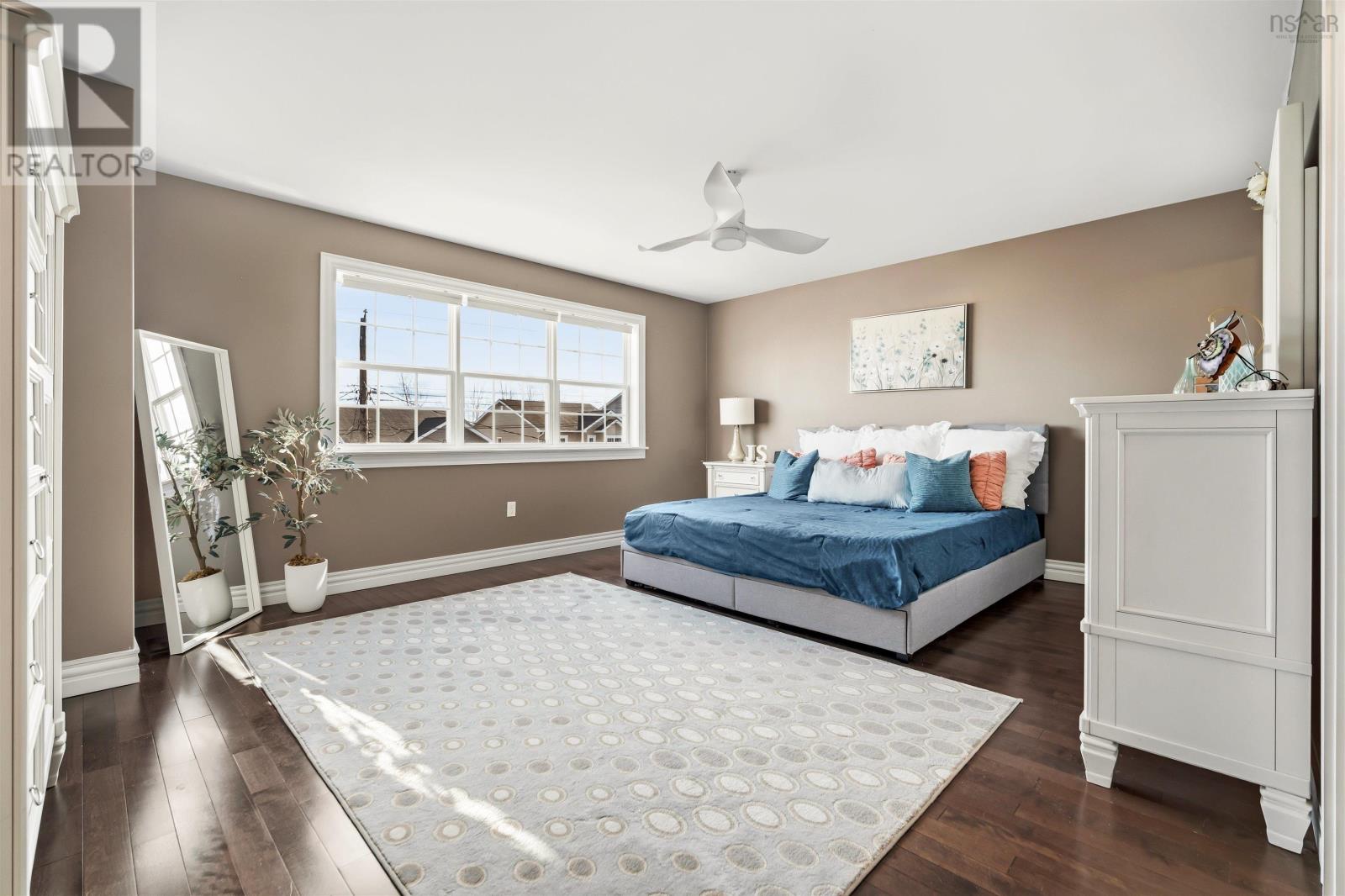 Property 27 of 49 of 50 Wakefield Court, Sunset Ridge