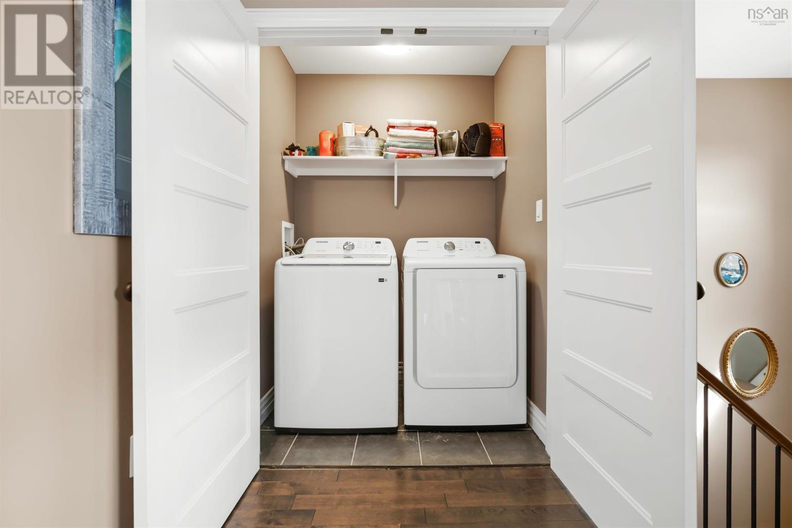 Property 37 of 49 of 50 Wakefield Court, Sunset Ridge