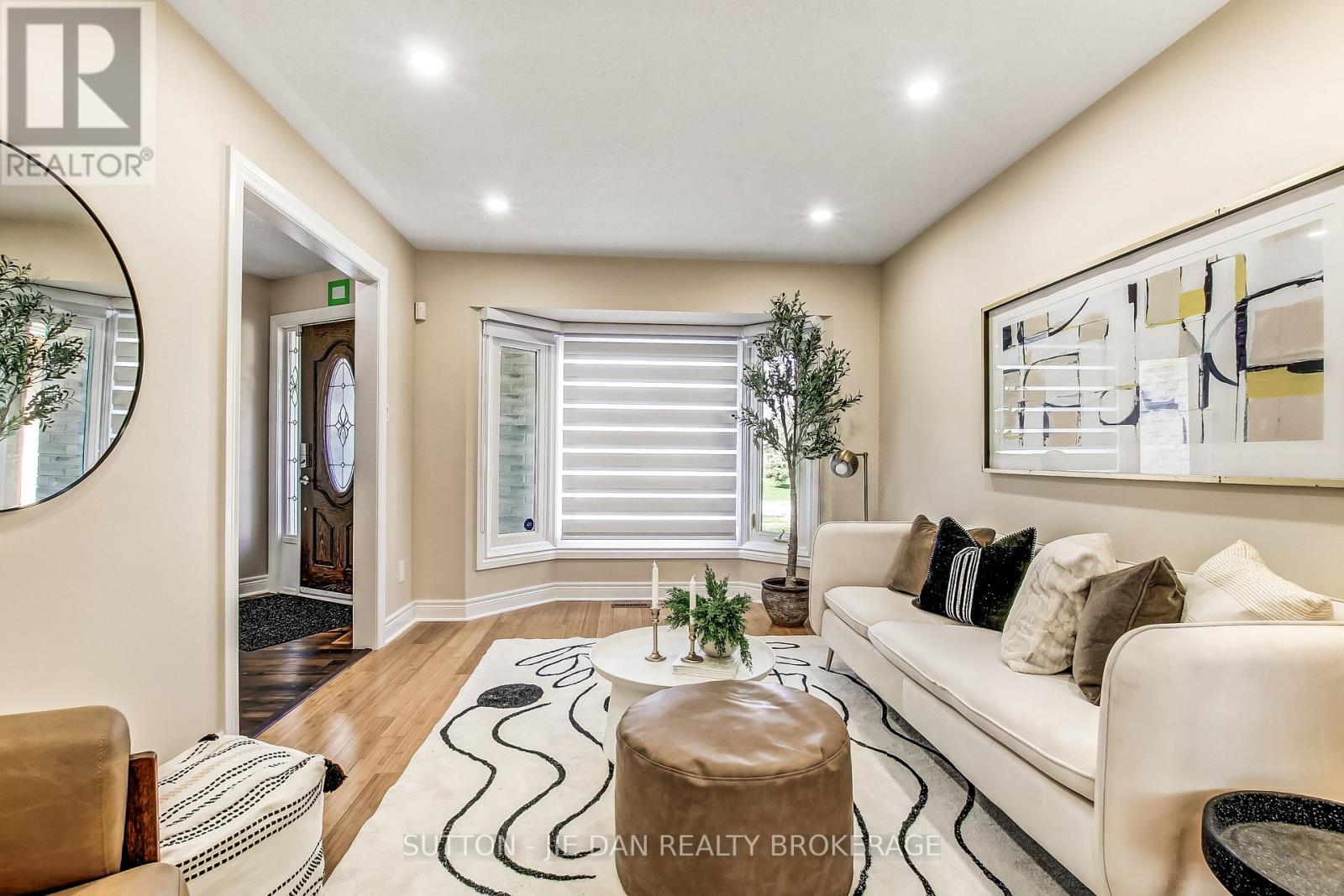 62 BARRYDALE CRESCENT Property Photo