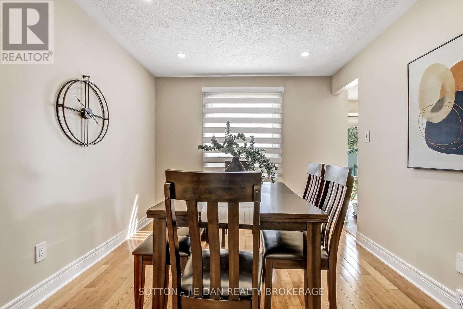 62 BARRYDALE CRESCENT Property Photo