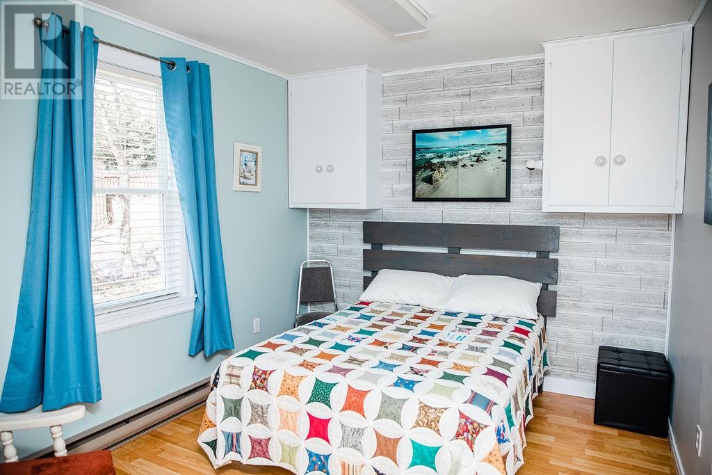 1098 Main Road - 15