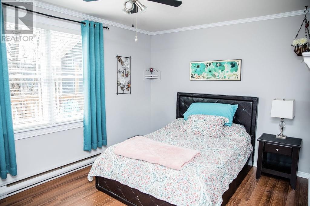 1098 Main Road - 17