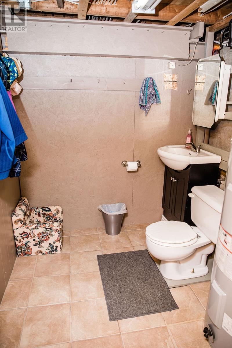 1098 Main Road - 41