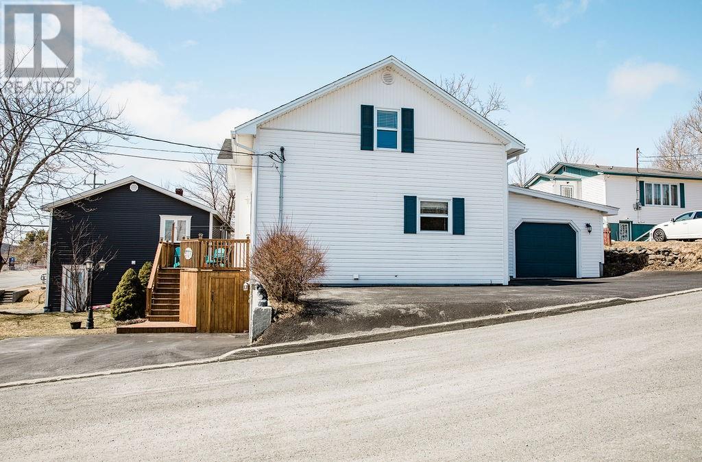 1098 Main Road - 48