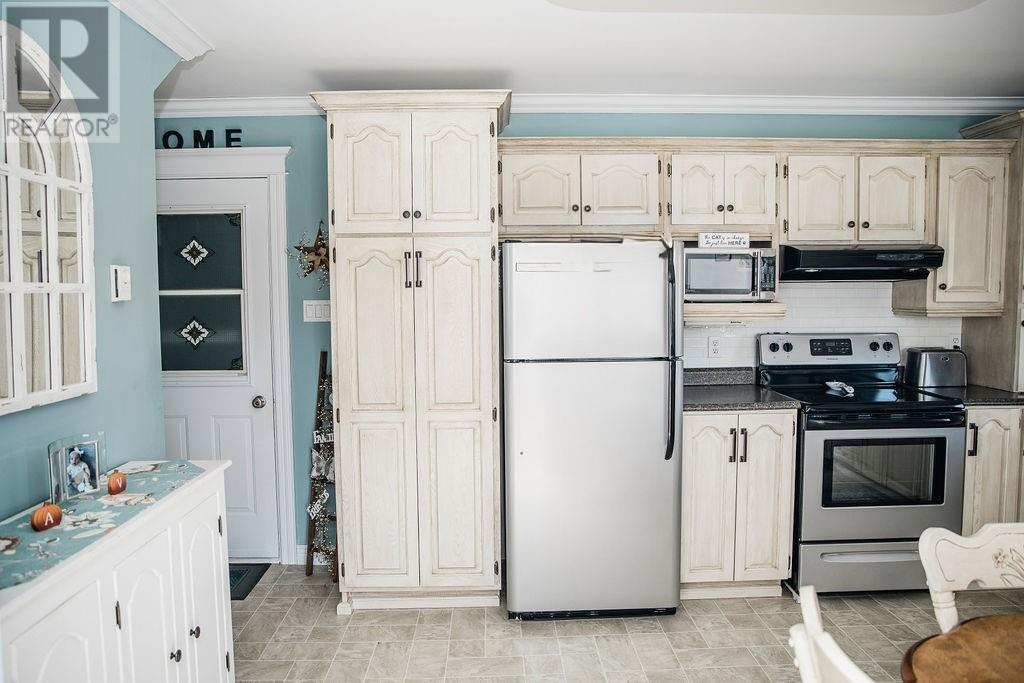1098 Main Road - 5