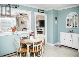 1098 Main Road thumbnail 6