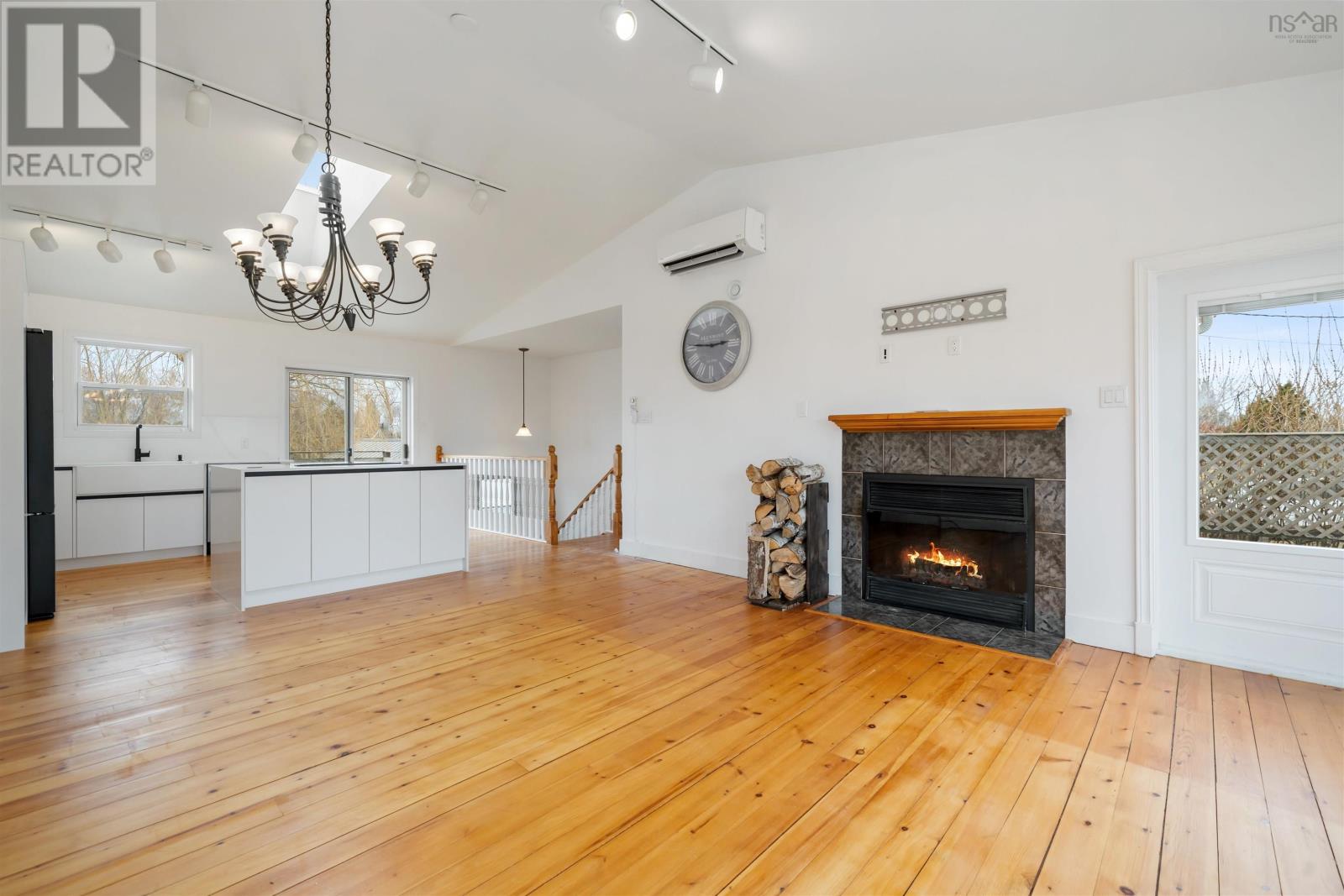 Property 23 of 48 of 30 Semple Creek Road