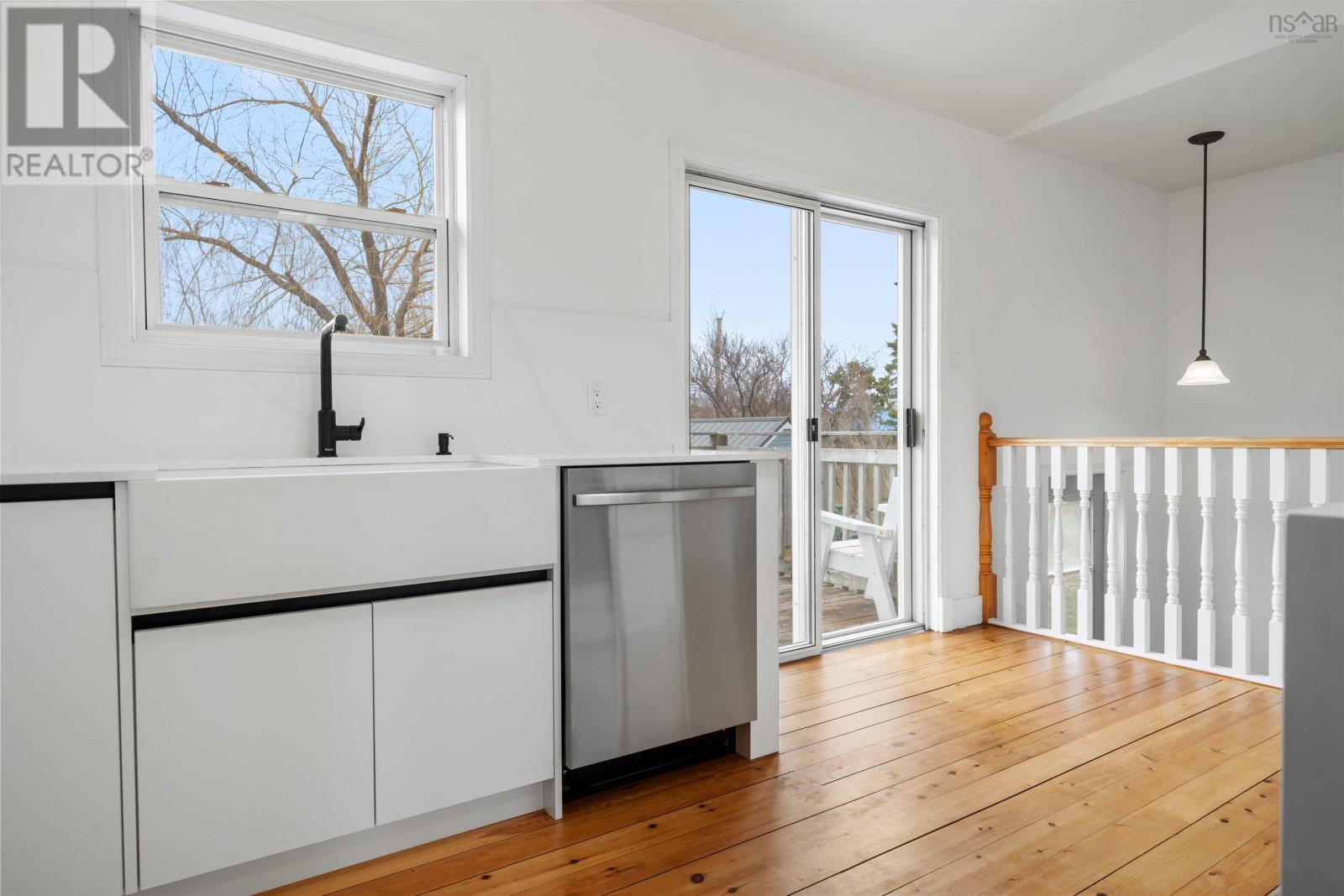 Property 18 of 48 of 30 Semple Creek Road