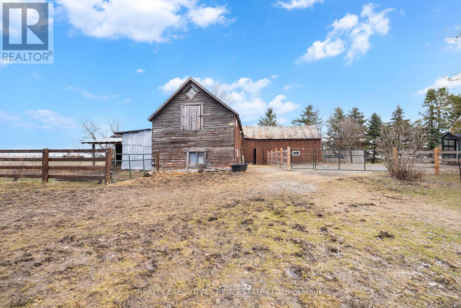 416 MAIN STREET - 27