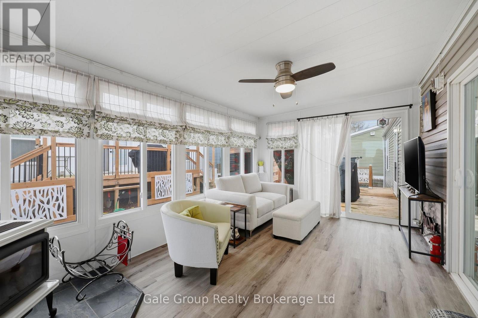 UNIT 606 - 99 FOURTH CONCESSION ROAD