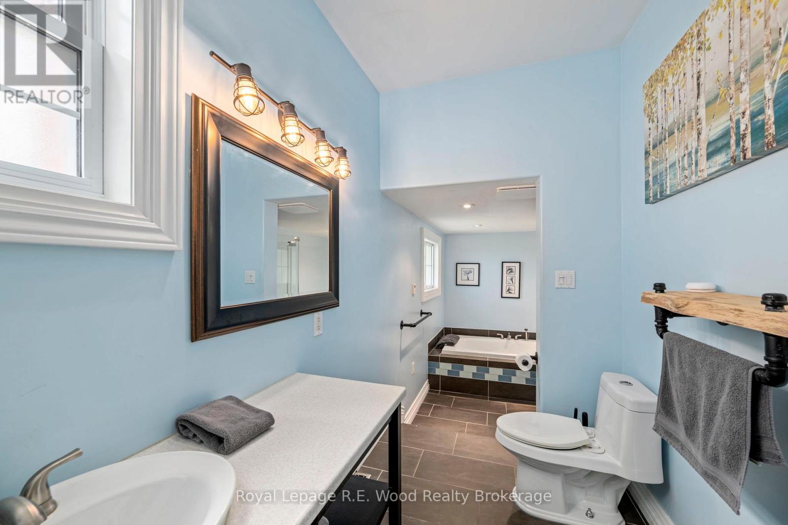 23 SPRUCE STREET W — photo 13