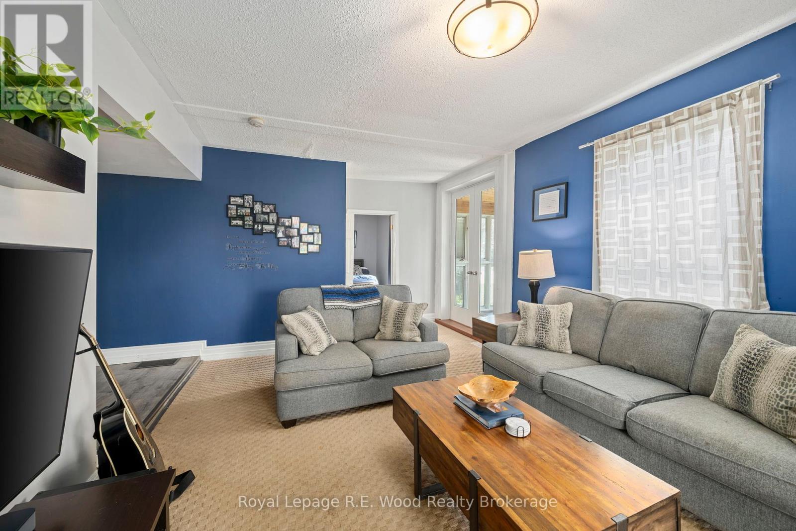 23 SPRUCE STREET W — photo 18