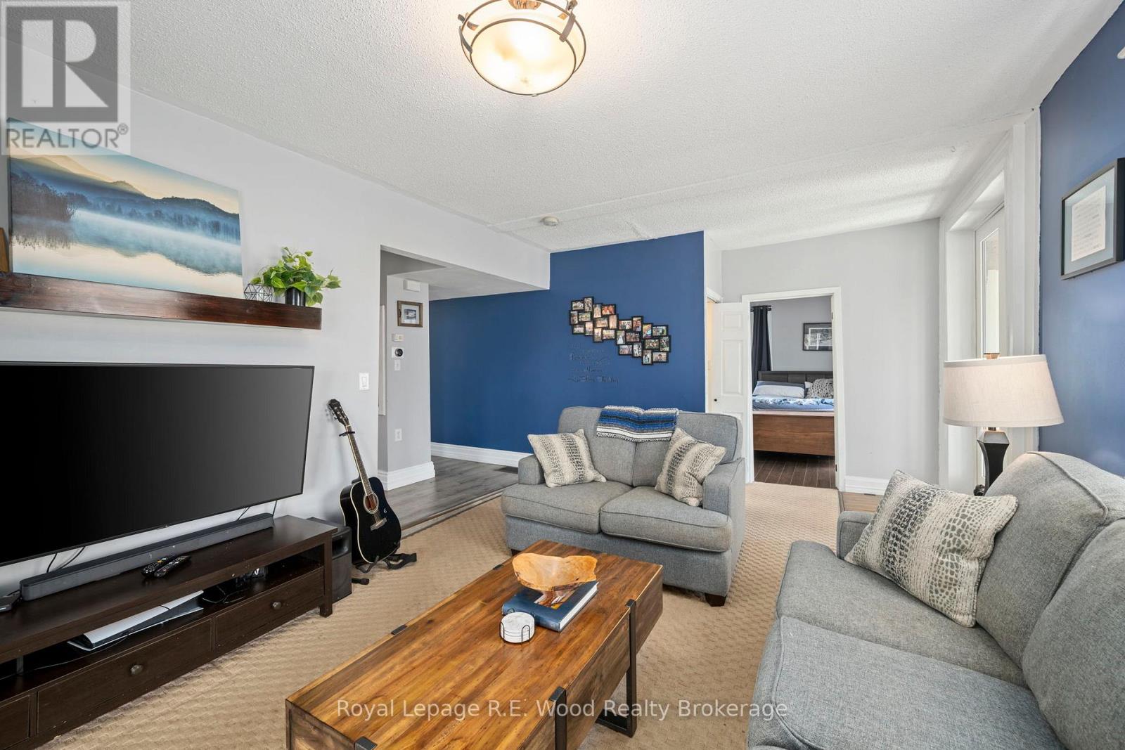 23 SPRUCE STREET W — photo 19