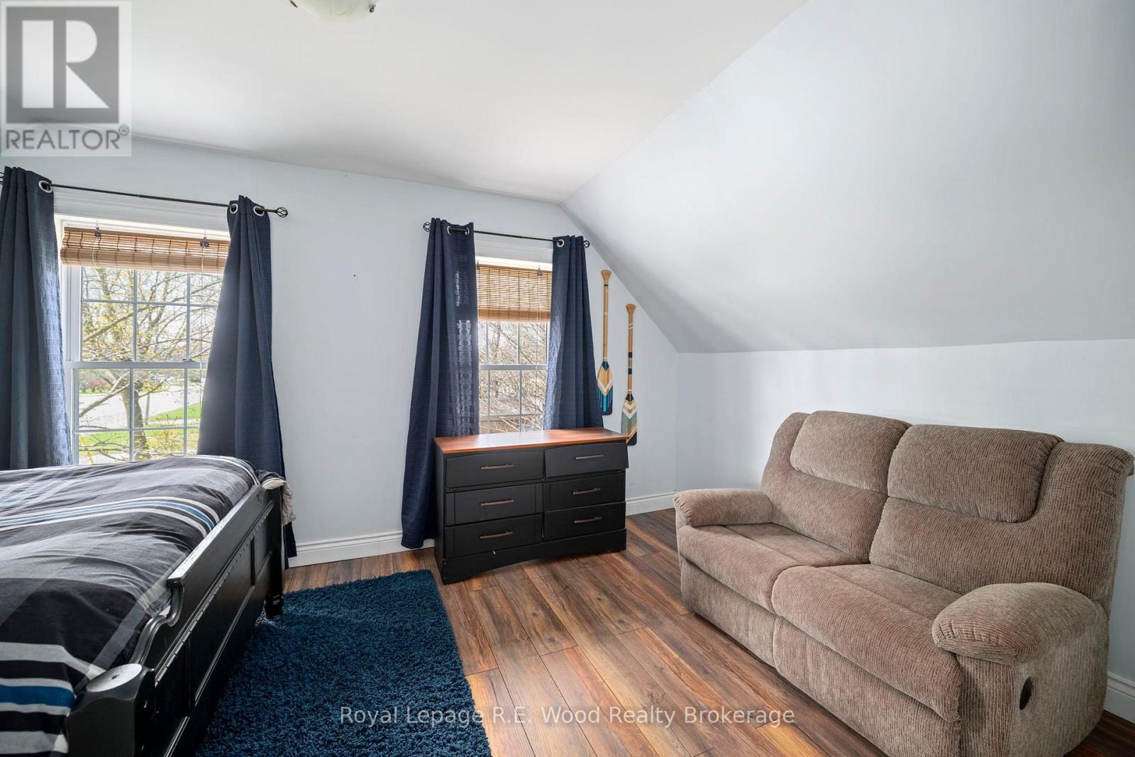 23 SPRUCE STREET W — photo 21