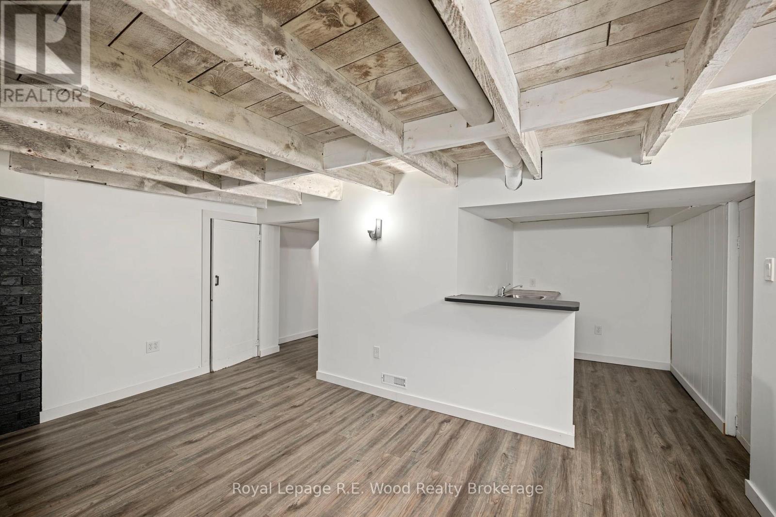 23 SPRUCE STREET W — photo 30