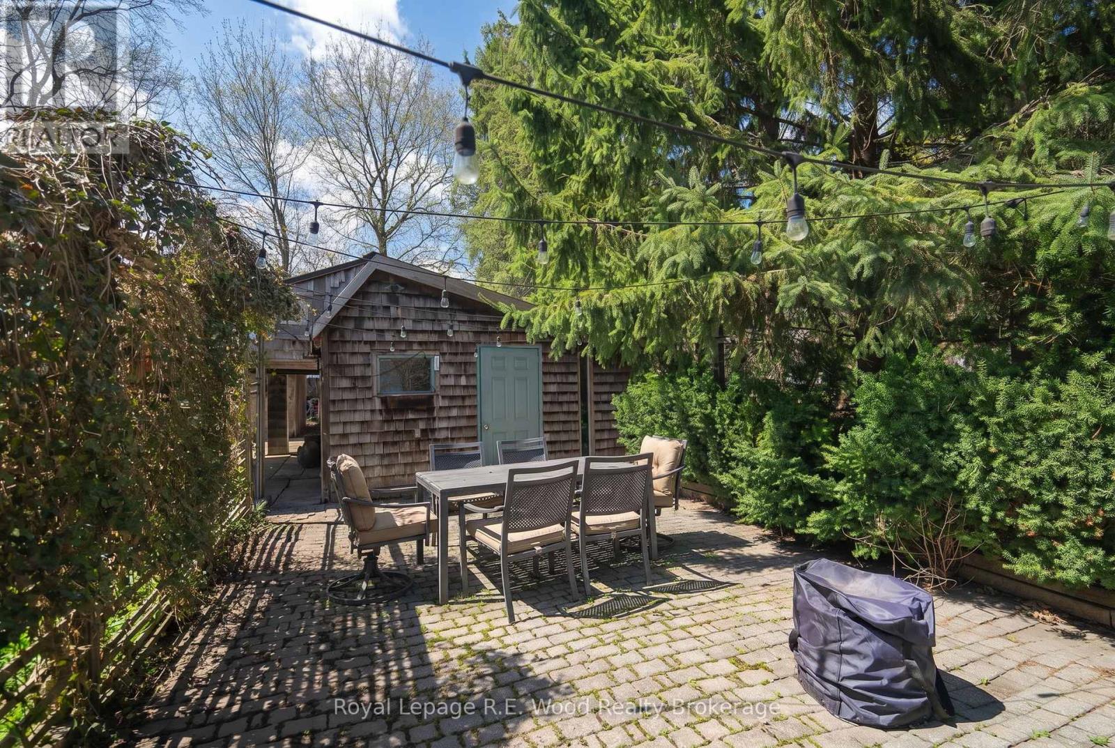 23 SPRUCE STREET W — photo 35