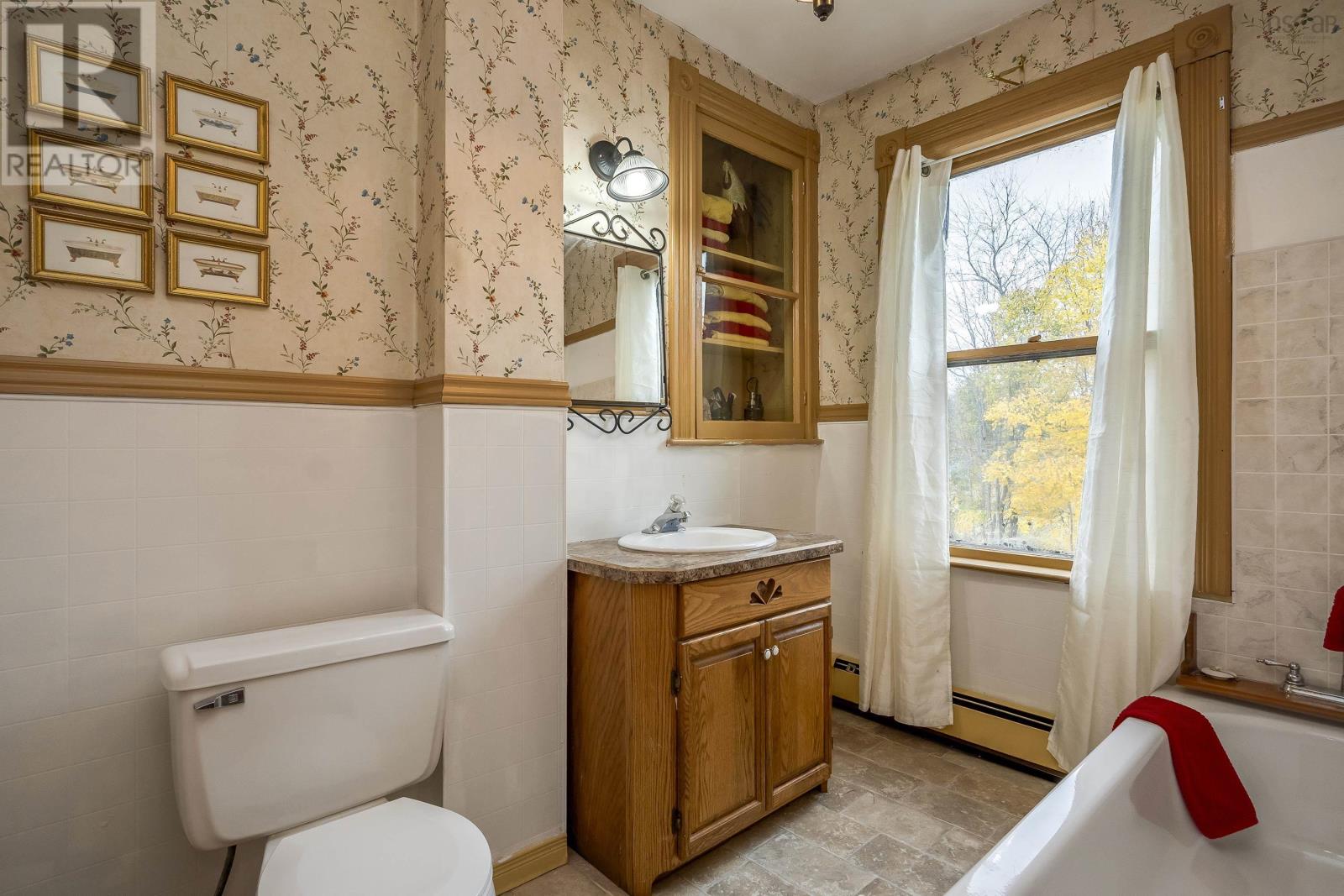 Property 25 of 45 of 10251 1 Highway, 10253 Highway 1, Paradise, NS B0S 1R0