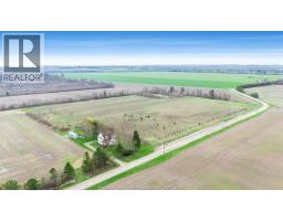 119 Victoria, Pelee Island, ON N0R1M0 Photo 8