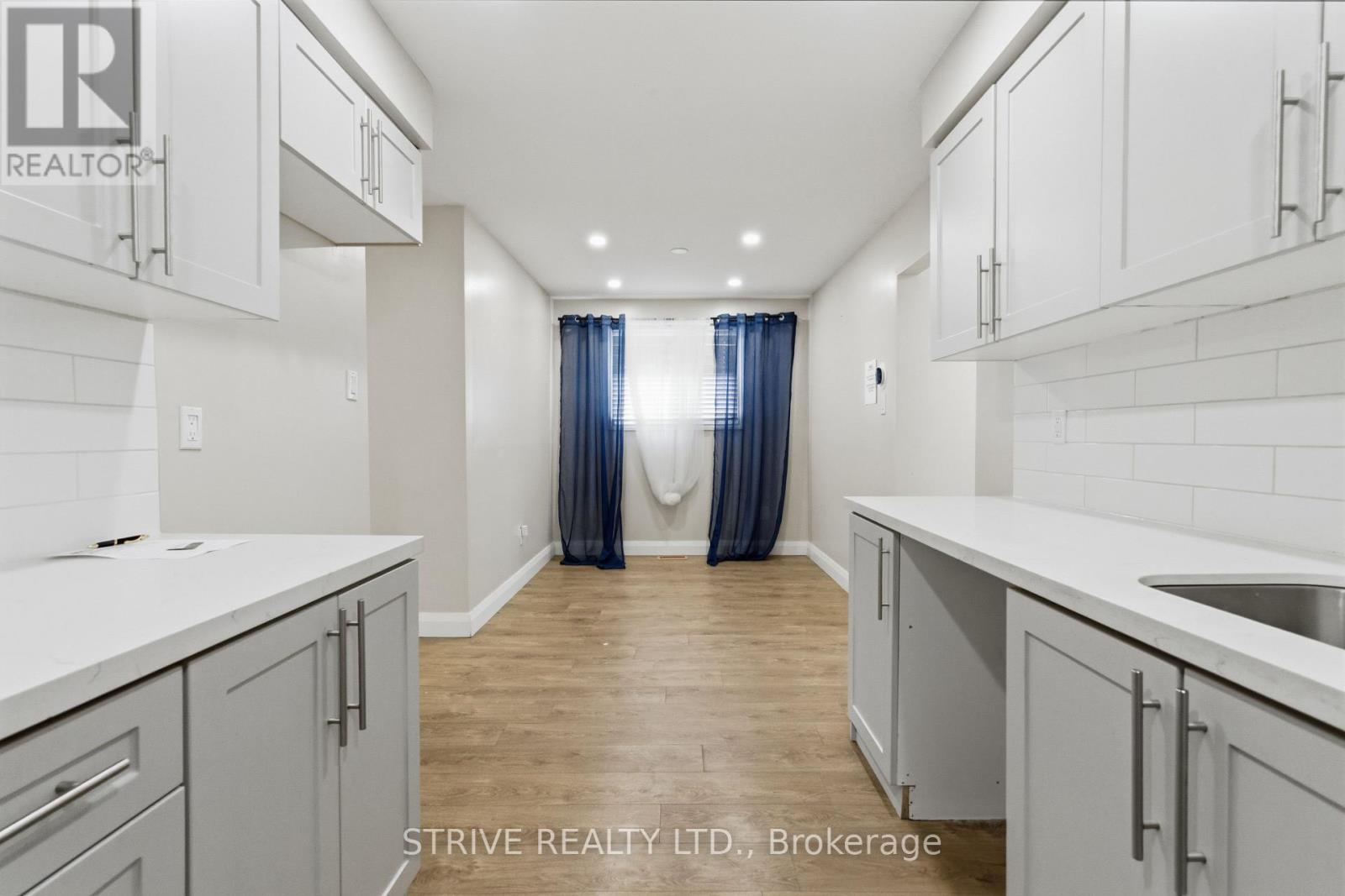 290 LAKEVIEW PARK AVENUE - 7