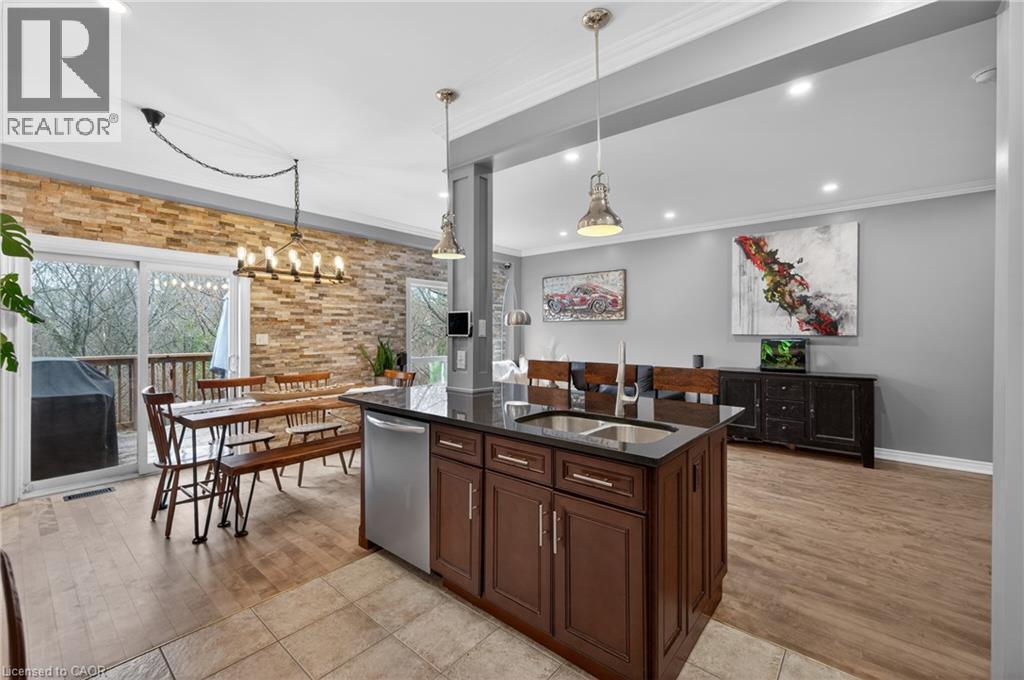 4138 MEDLAND Drive, Burlington, Ontario, L7M4Z8 — Photo 13