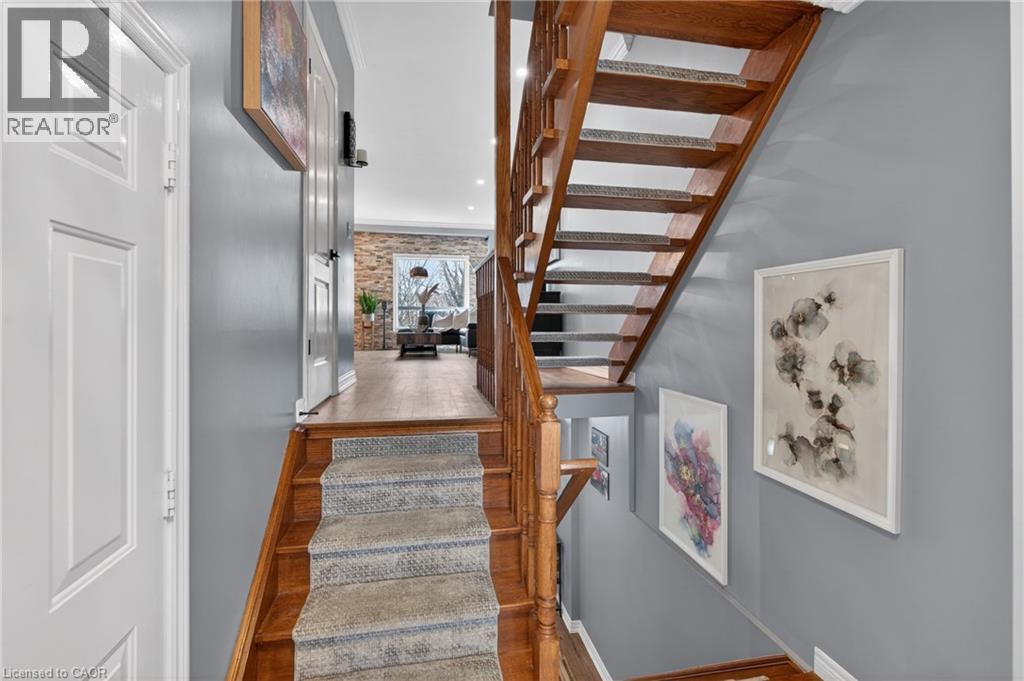 4138 MEDLAND Drive, Burlington, Ontario, L7M4Z8 — Photo 5