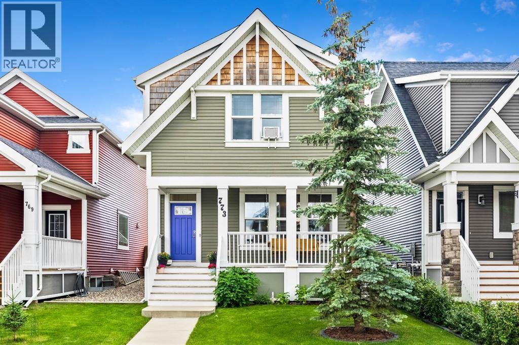 773 River Heights Crescent, Cochrane