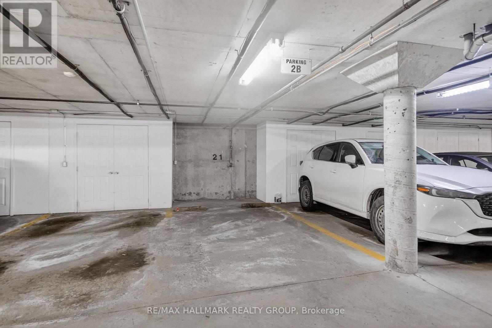 2B - 51 ROBSON COURT — photo 48