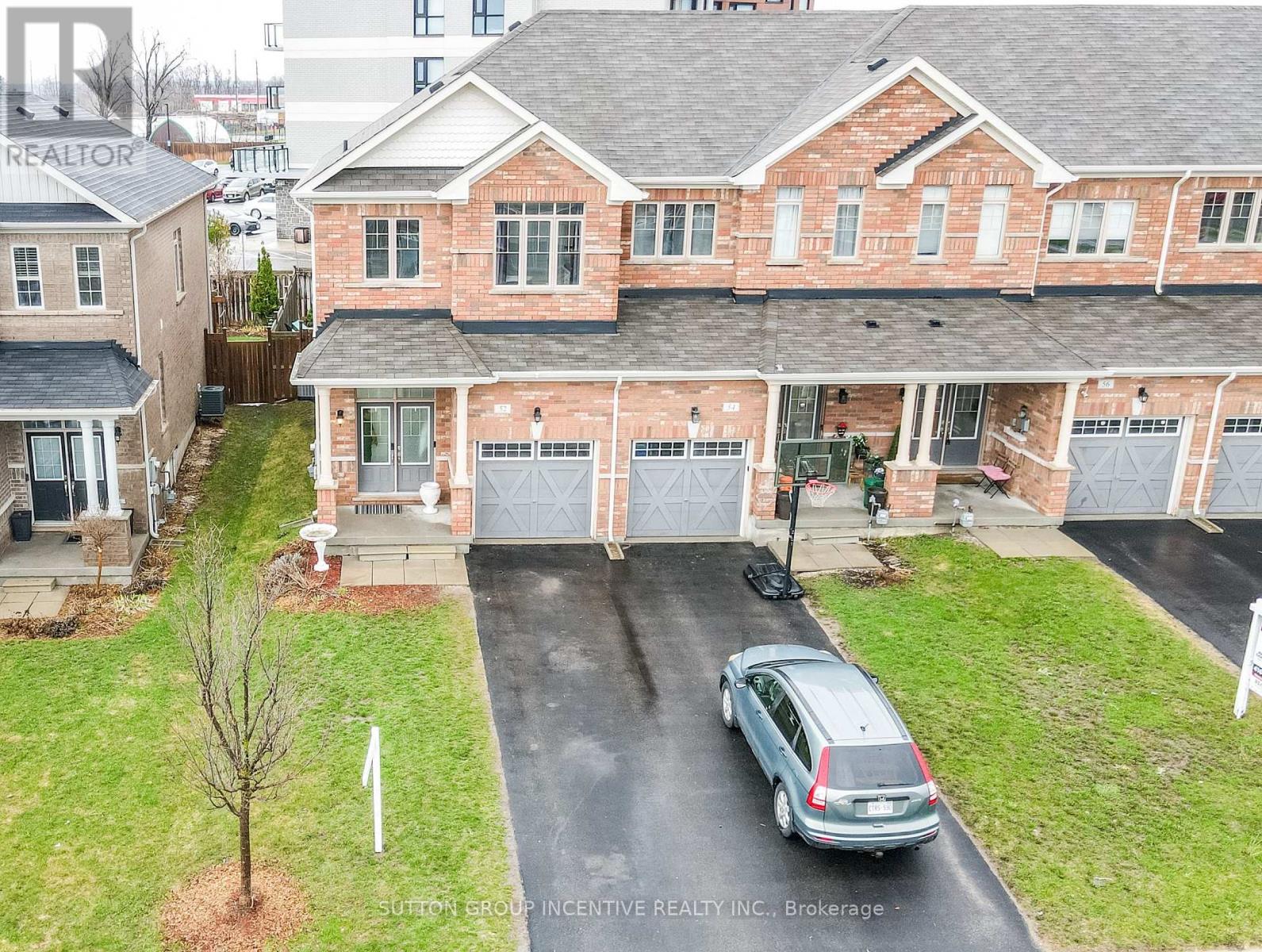 52 SNELGROVE CRESCENT - photo 2