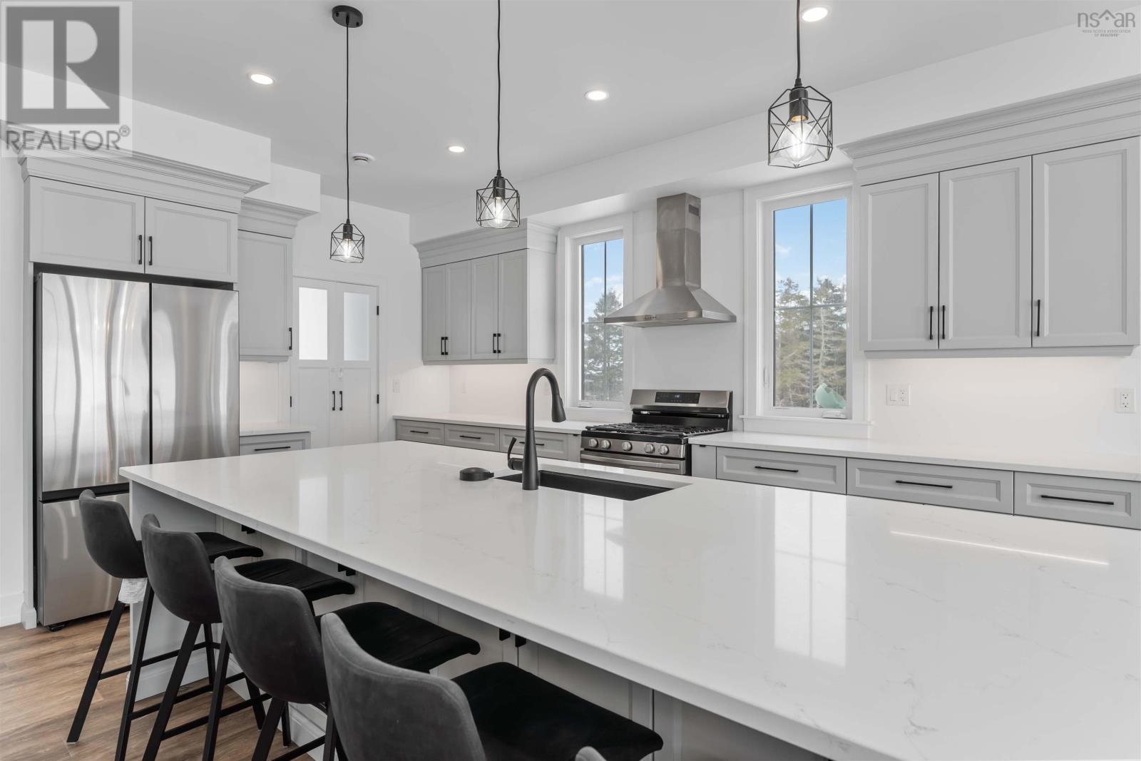 Property 12 of 49 of 35 Seeland Avenue