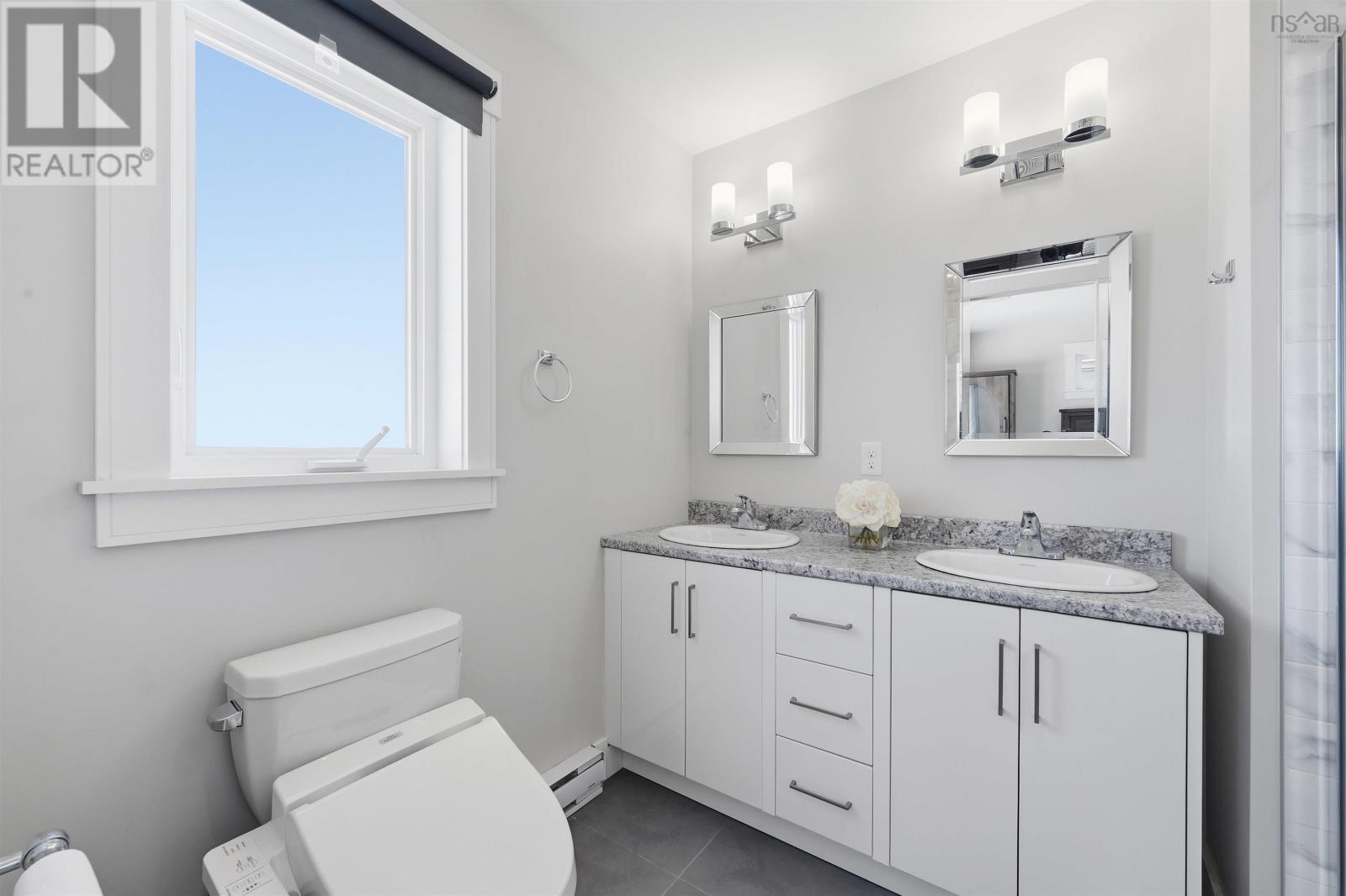 Property 20 of 47 of 120 Mica Crescent