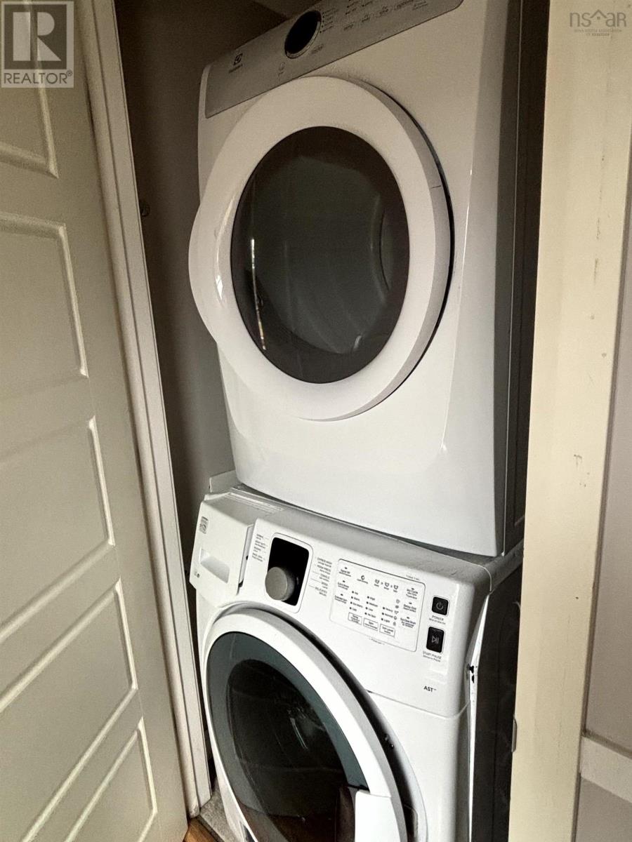 Property 18 of 19 of 62 Ardoise Lane