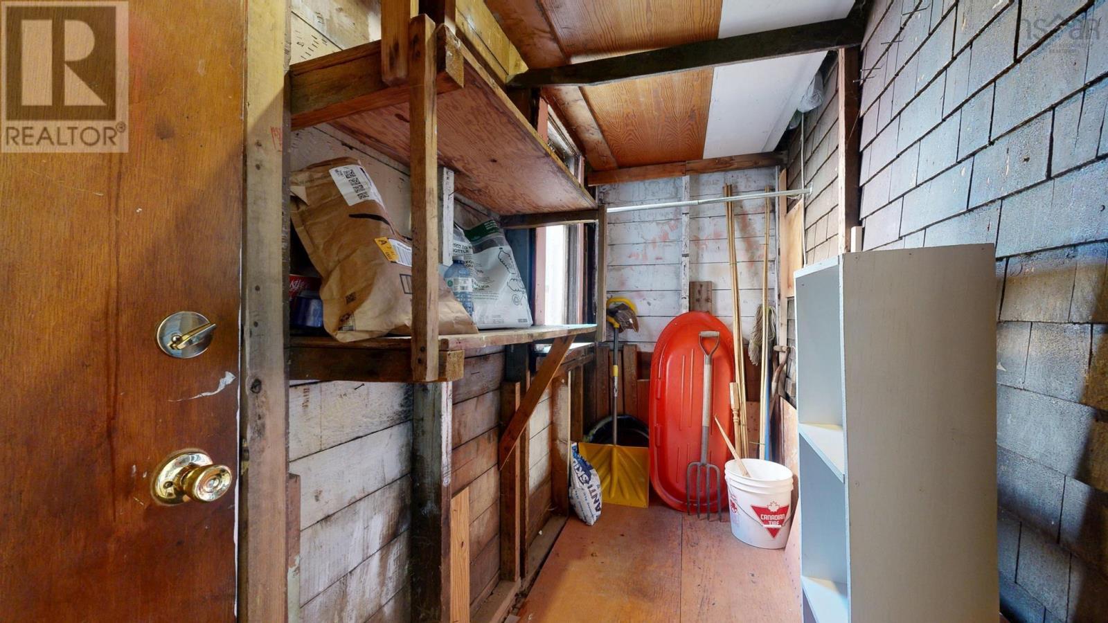 Property 46 of 49 of 2683-2687 Fuller Terrace