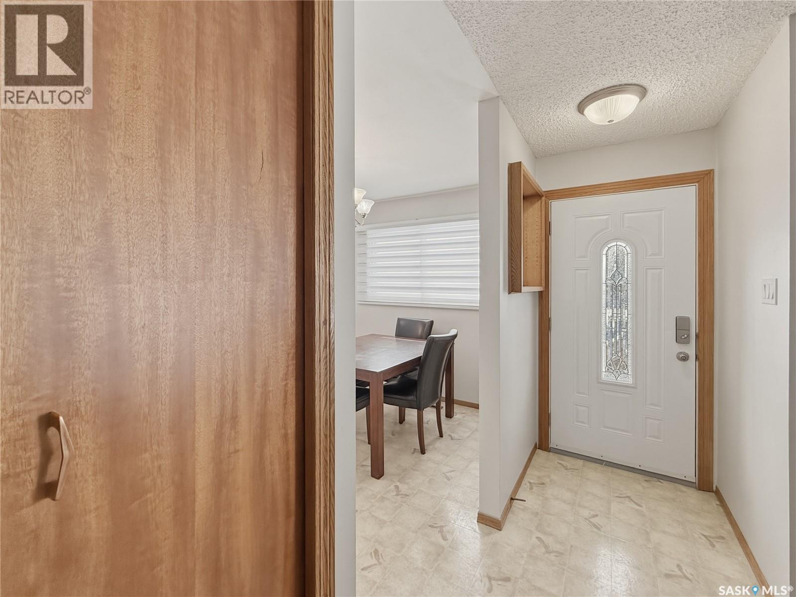 525 6th AVENUE NW - 5