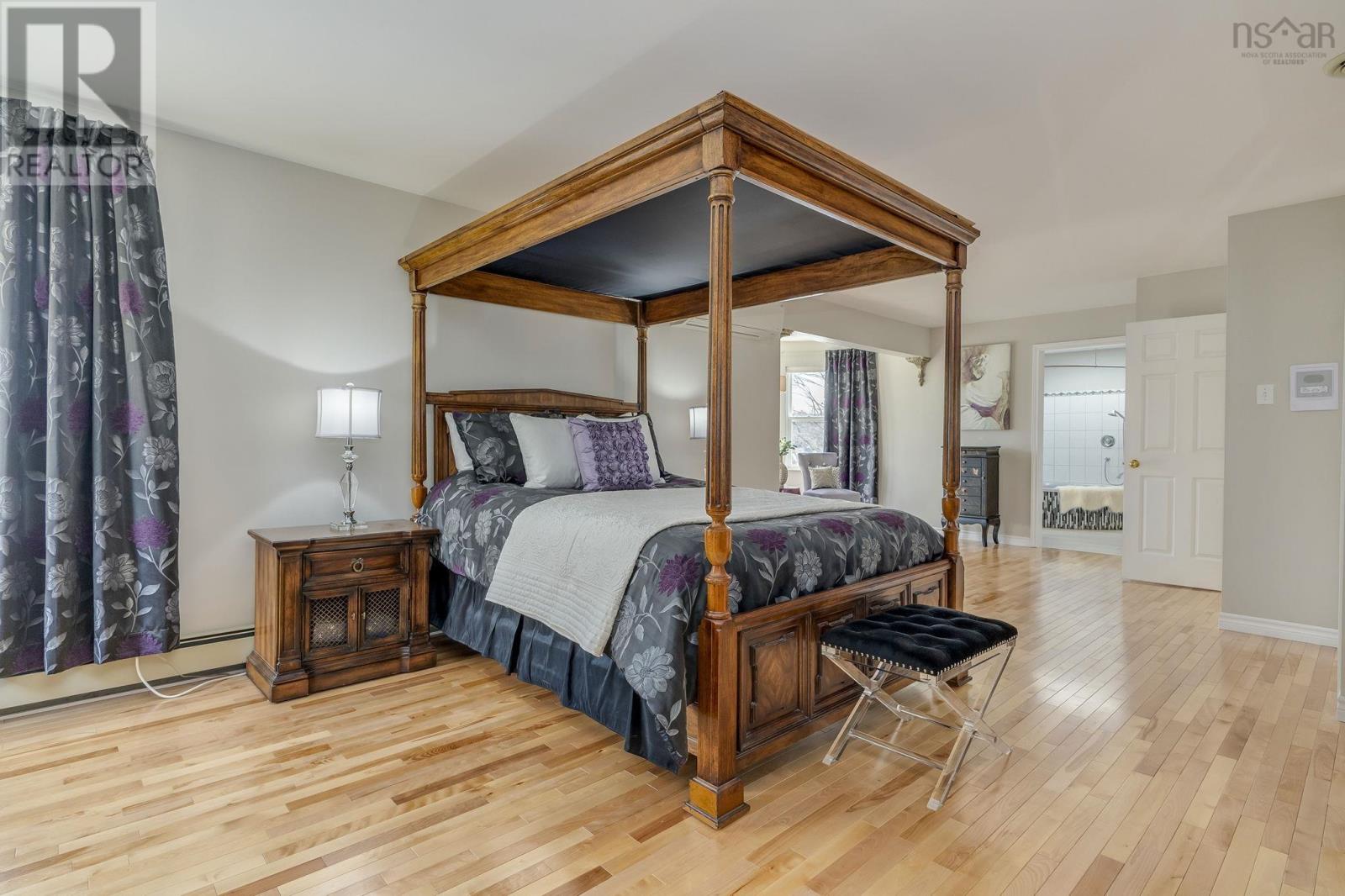 Property 25 of 52 of 35 Longburn Drive