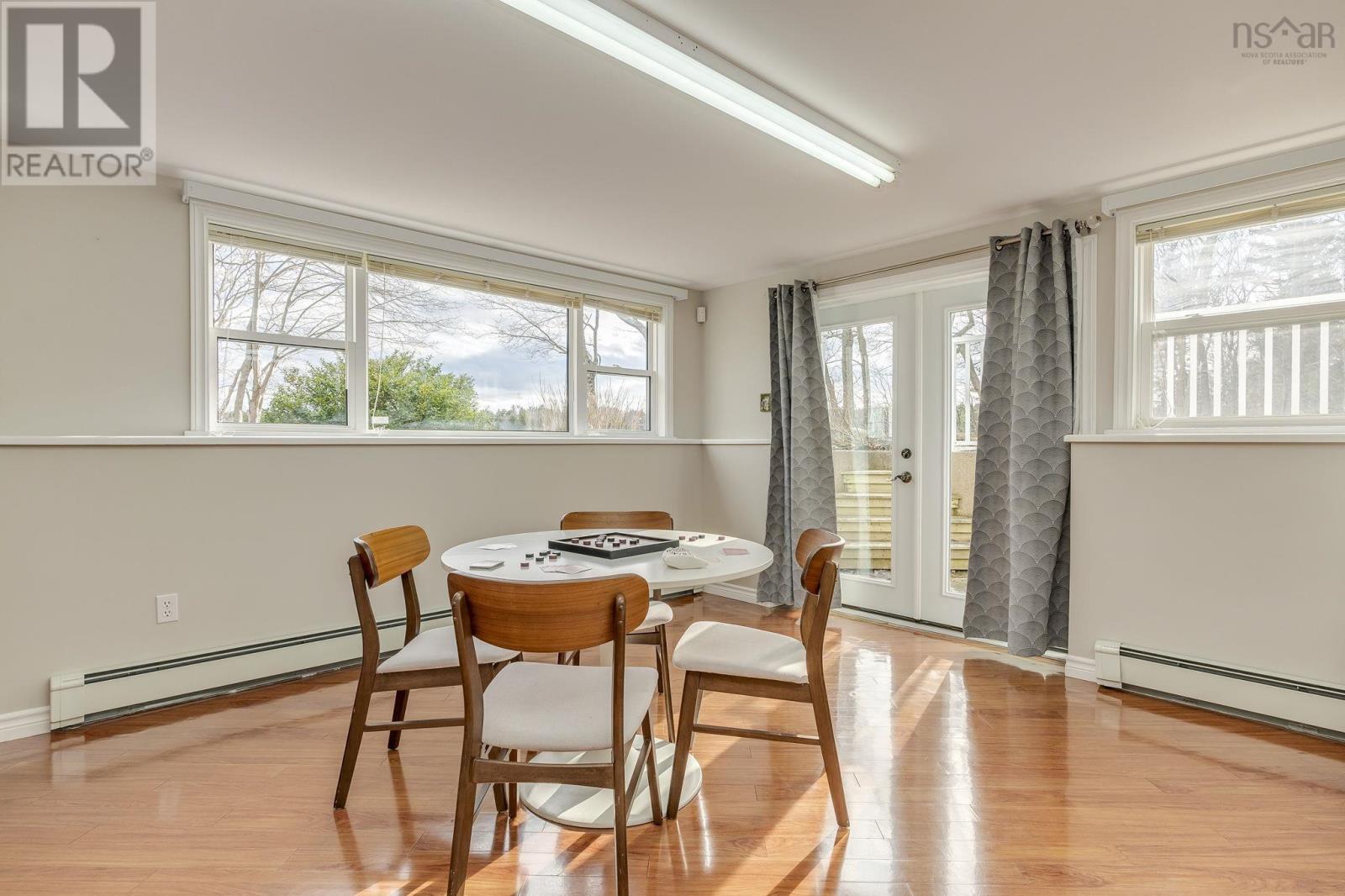 Property 34 of 52 of 35 Longburn Drive