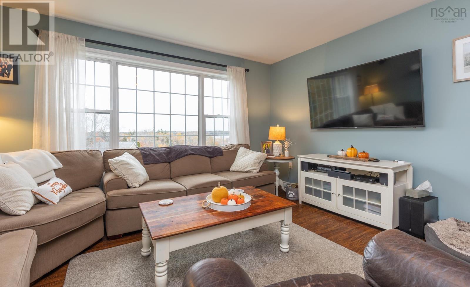 Property 16 of 35 of 44 Birch Drive