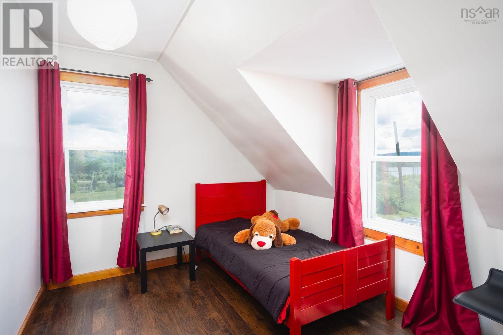 Property 29 of 50 of 10353 Marble Mountain Road