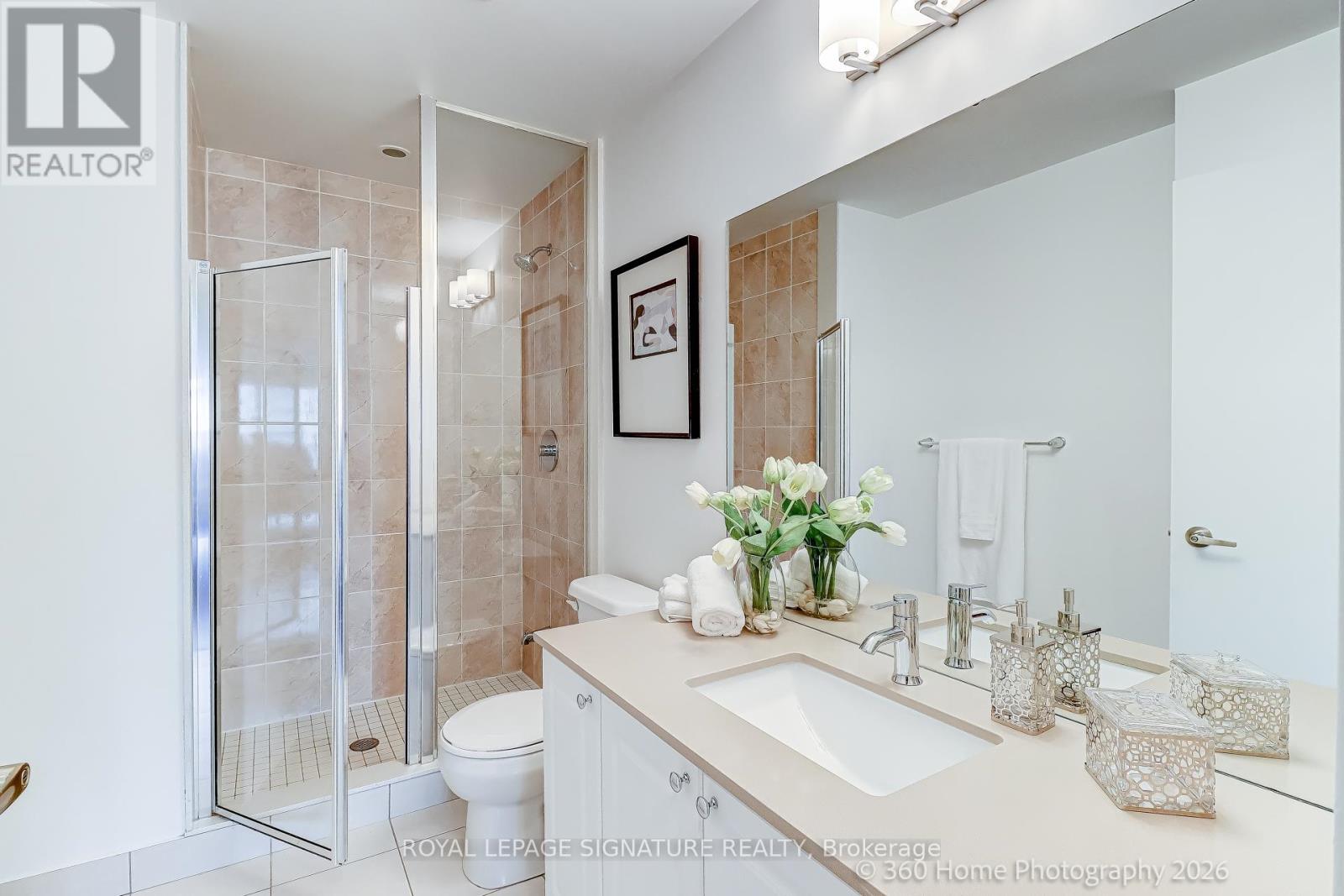 #301 7 KENASTON GARDENS - 18