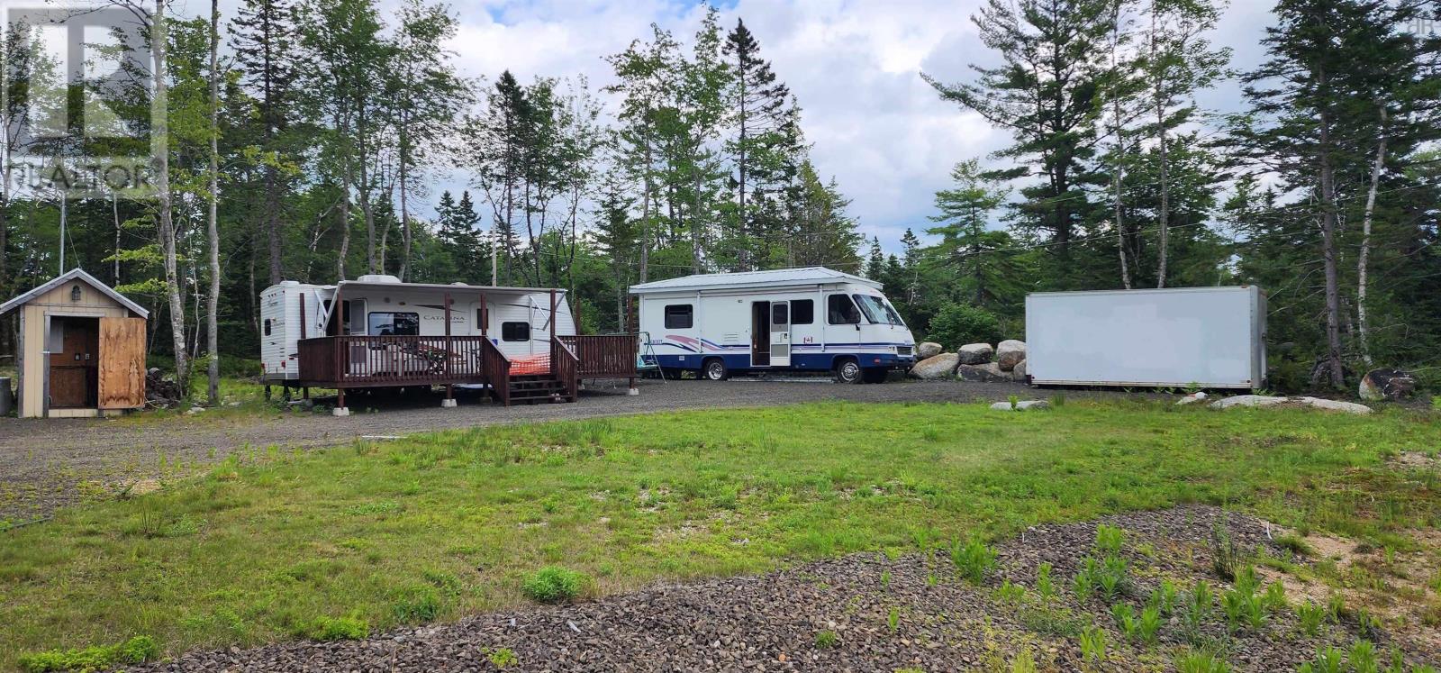 Property 22 of 30 of 205 Charlton Road