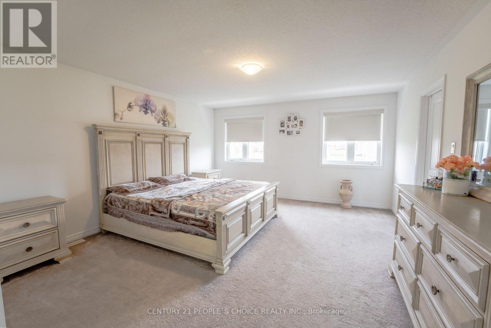 110 ELM STREET - 25