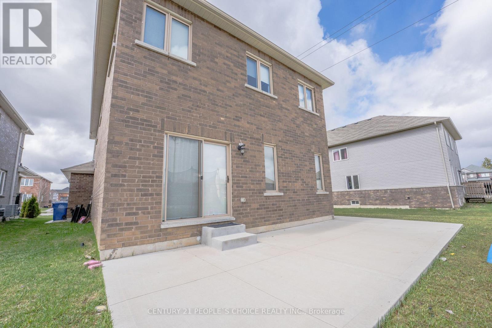 110 ELM STREET - 48