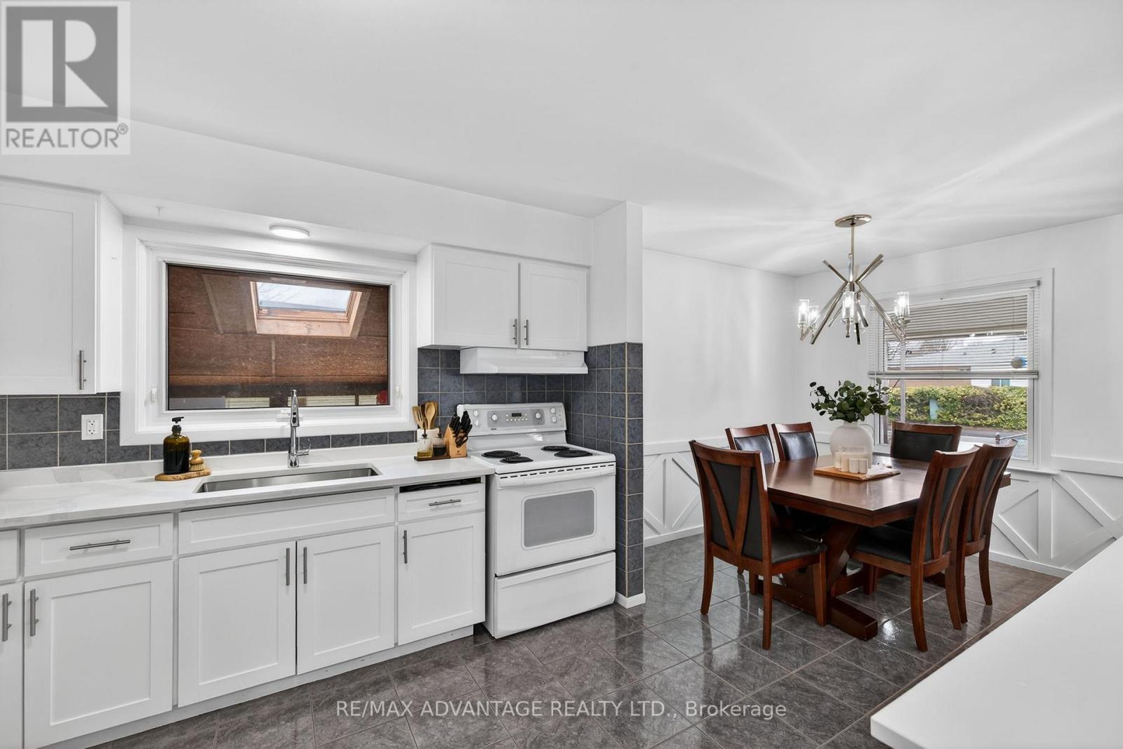 60 WEXFORD AVENUE Property Photo