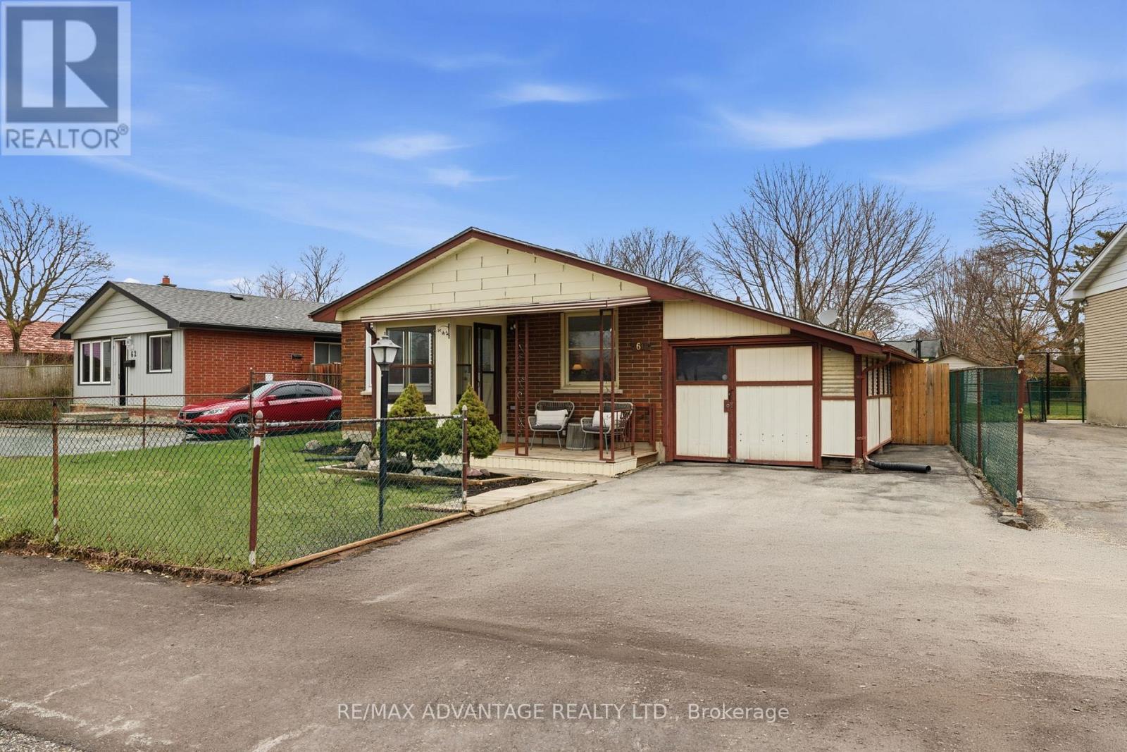 60 WEXFORD AVENUE - 3