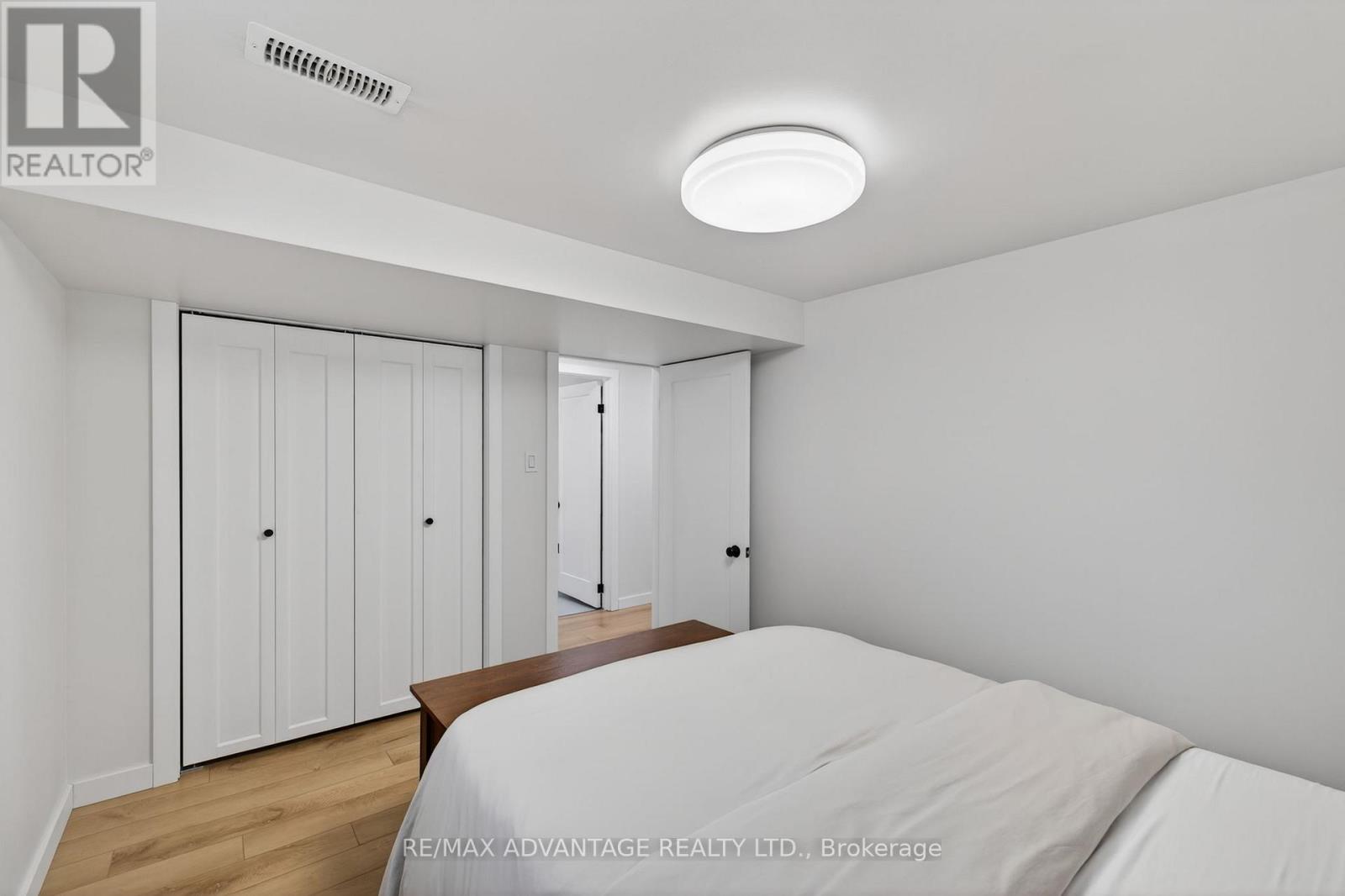 60 WEXFORD AVENUE - 34