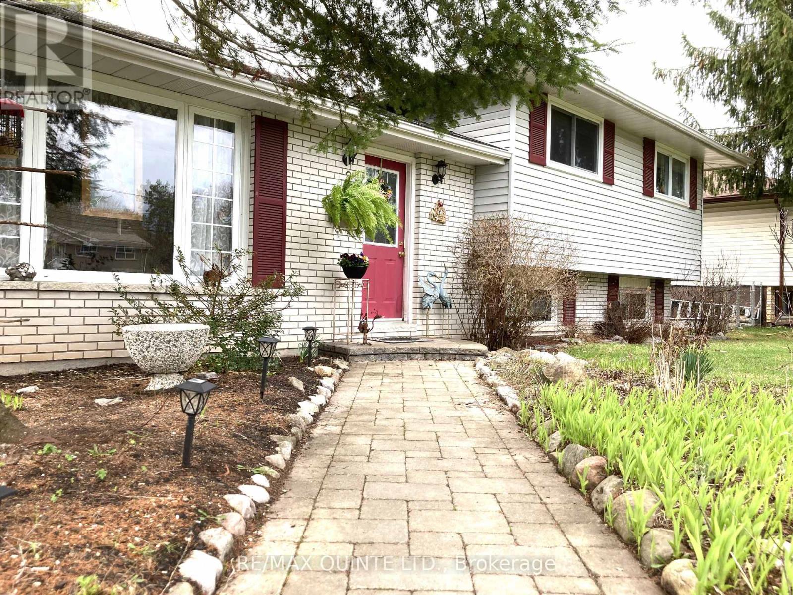 527 MONTROSE ROAD - Image 3