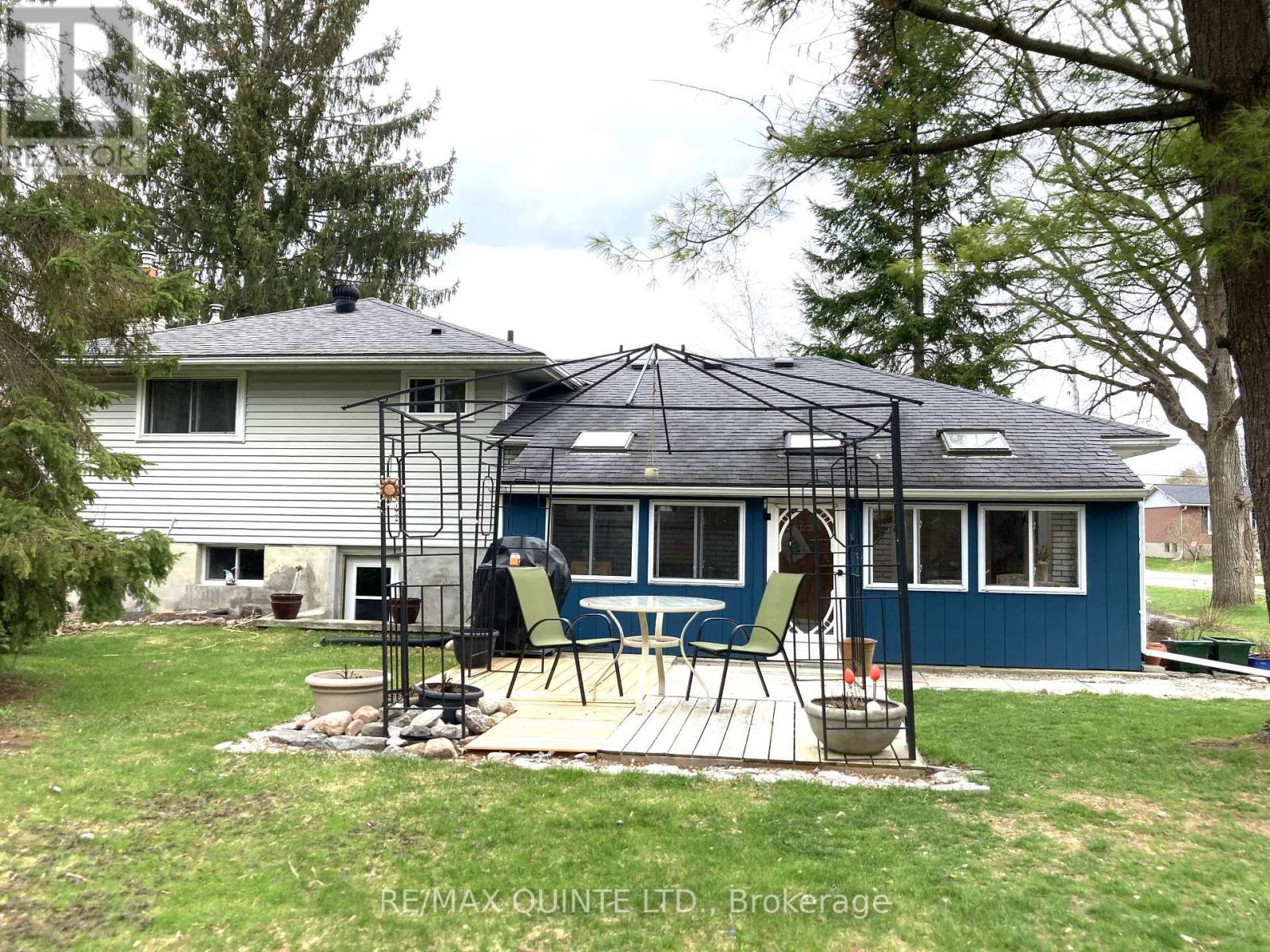 527 MONTROSE ROAD - 4