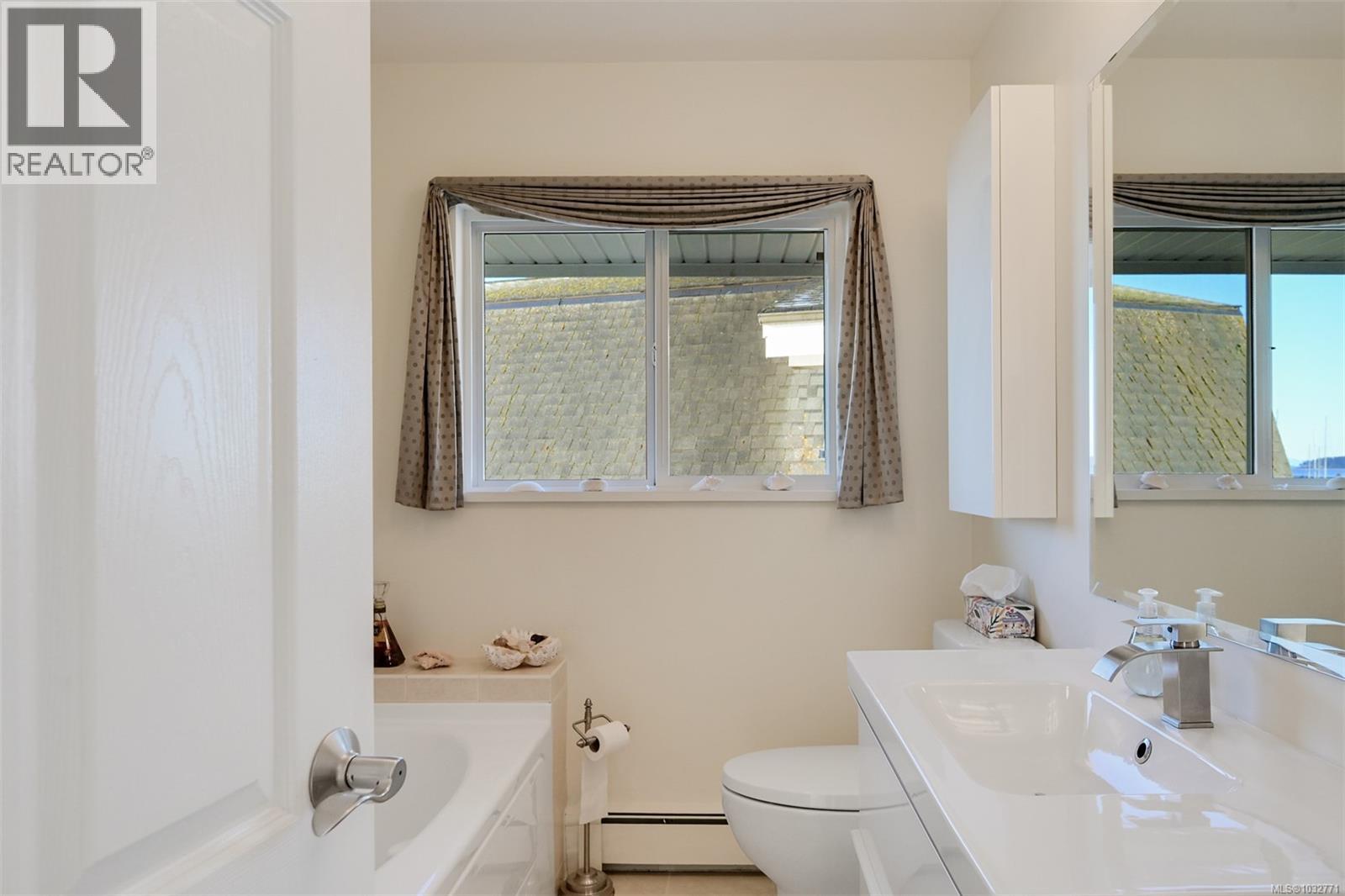 2543 SHOREACRES RD - 37