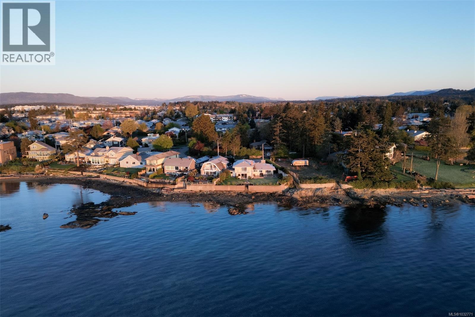 2543 SHOREACRES RD - 57