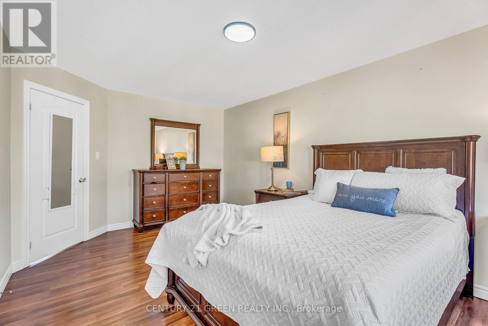 37 TUNDRA SWAN ROAD - 28